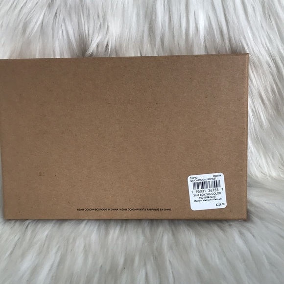 Boxed 3 In 1 Wallet Gift Set In Colorblock Signature Canvas - Picture 10 of 15